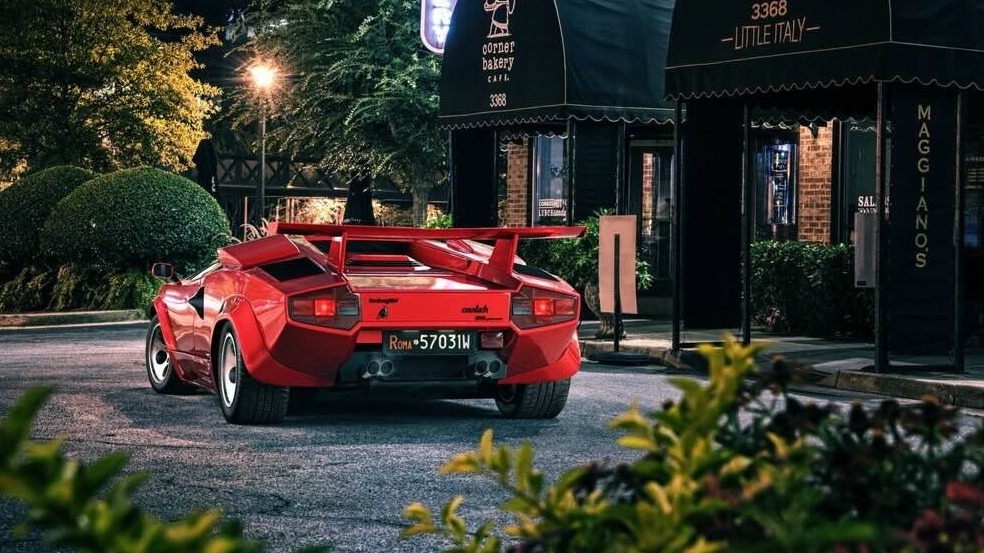 TheCarCrowd's latest offering is a Lamborghini Countach
